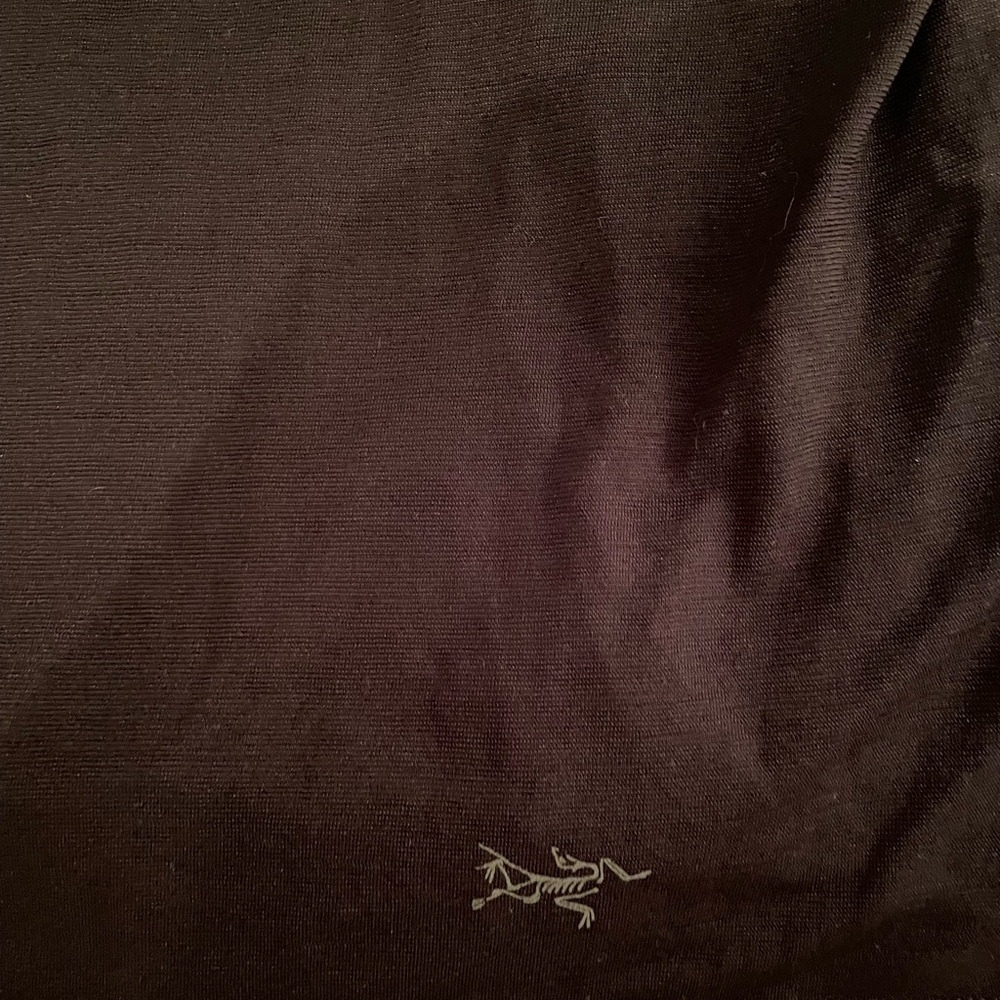 Arc'teryx Cowl Neck Mid Sleeve Women's Top Black size medium - Picture 6 of 8